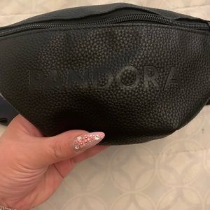 Pandora Fanny Pack 🌟